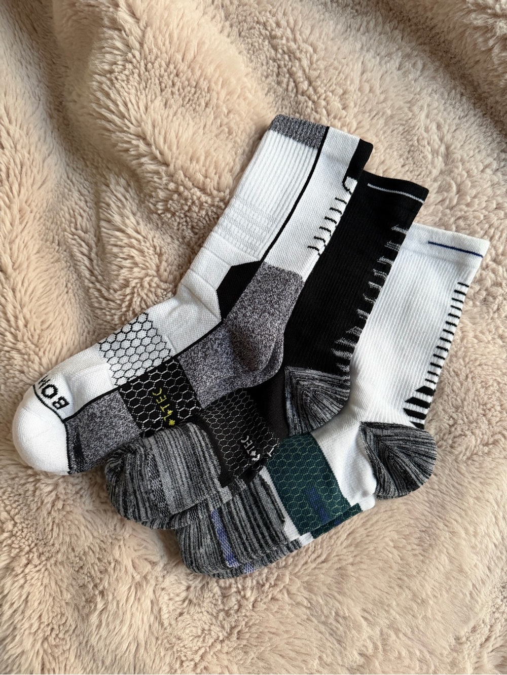 NEW Bombas Calf Socks - set of 3 (Large)